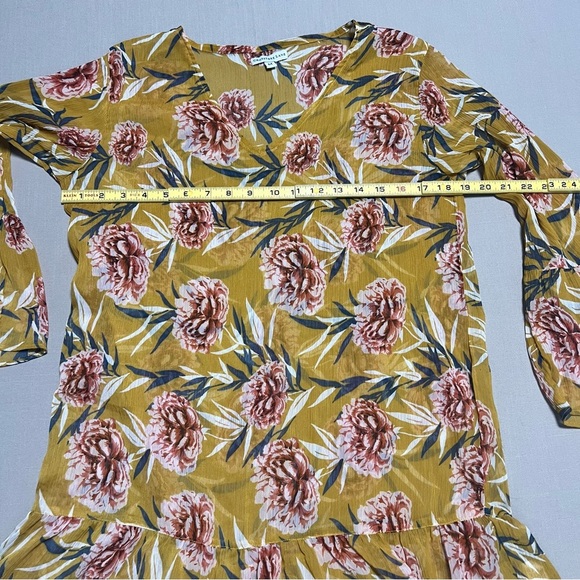 Crosstree Lane Mustard Floral Print Sheer Tunic Blouse Women’s Medium - Picture 3 of 13